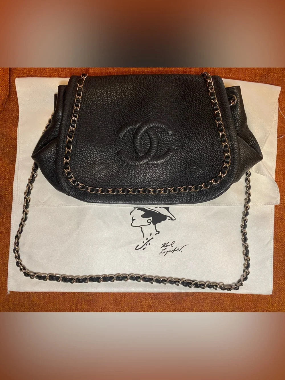 CHANEL Black Embossed CC Logo Leather Organizer Pouch - Picture 1 of 4